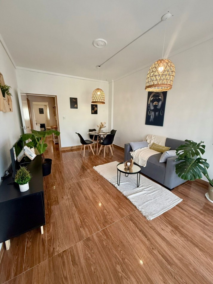 Departamento 2 amb con Dependencia