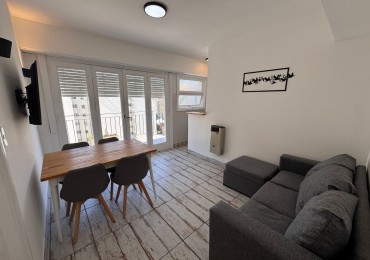 Depto 2 amb con Balcon terraza